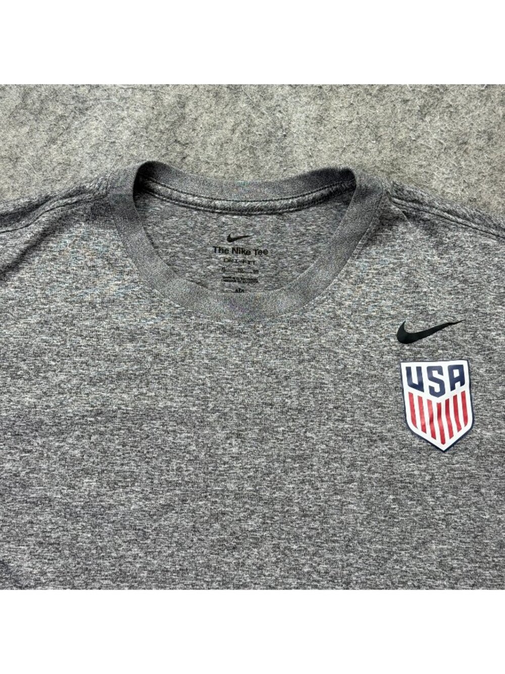 Nike United States Soccer Team Performance Shirt Men XL Gray Crew Neck DRI-FIT